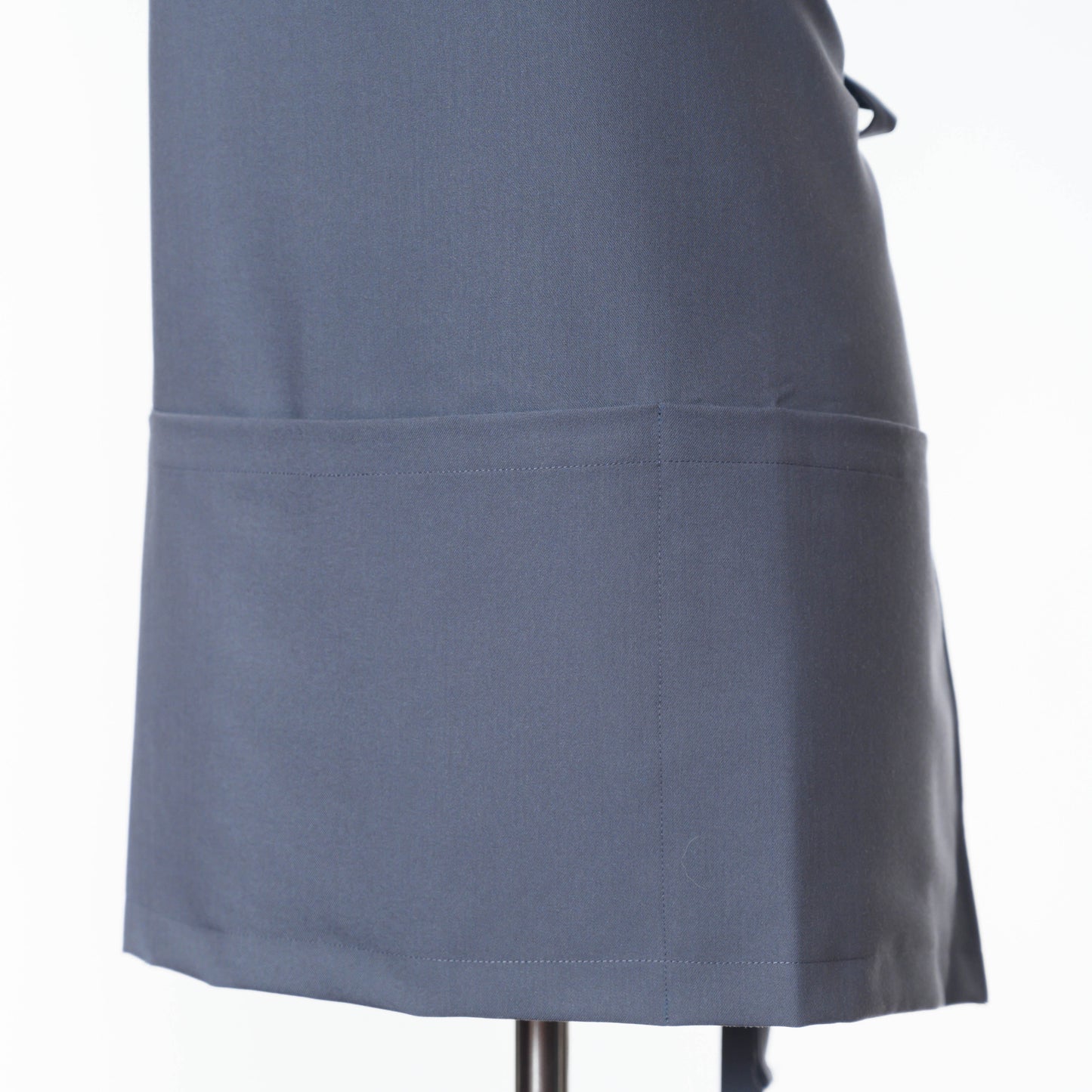 Bib Apron with Three Pockets, Adjustable Neck Strap